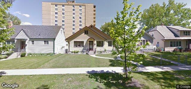 Larawan ng 879 Alverstone Street sa Winnipeg, Manitoba