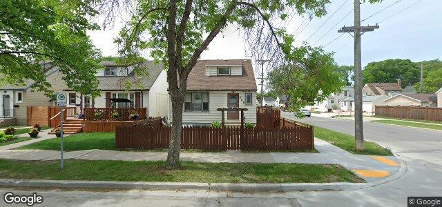 Larawan ng 886 Banning Street sa Winnipeg, Manitoba