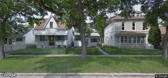 Larawan ng 886 Burnell Street sa Winnipeg, Manitoba