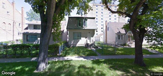 Larawan ng 909 Alverstone Street sa Winnipeg, Manitoba