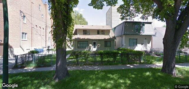 Larawan ng 911 Alverstone Street sa Winnipeg, Manitoba