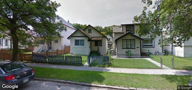 Larawan ng 920 Banning Street sa Winnipeg, Manitoba