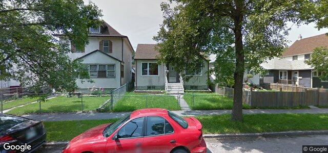 Larawan ng 940 Banning Street sa Winnipeg, Manitoba