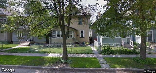 Photo of 990 Banning Street in Winnipeg, Manitoba