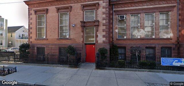 Larawan ng 200 Linwood Street sa Winnipeg, Manitoba