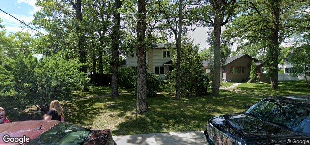 Larawan ng 202 Overdale Street sa Winnipeg, Manitoba