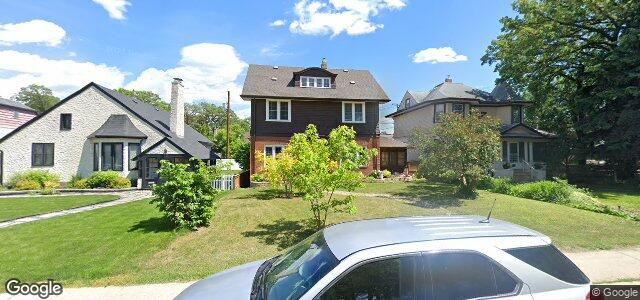 Larawan ng 203 Overdale Street sa Winnipeg, Manitoba