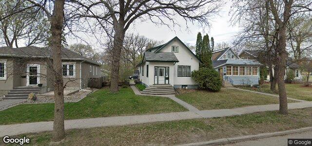 Larawan ng 218 Linwood Street sa Winnipeg, Manitoba