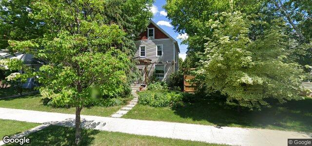 Larawan ng 231 Woodlawn Street sa Winnipeg, Manitoba