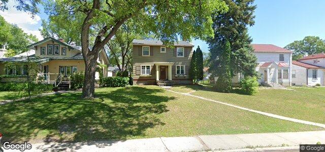 Larawan ng 241 Overdale Street sa Winnipeg, Manitoba