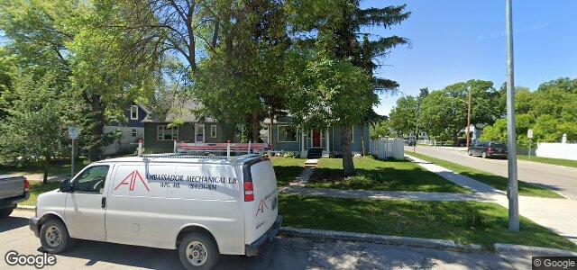 Larawan ng 242 Duffield Street sa Winnipeg, Manitoba