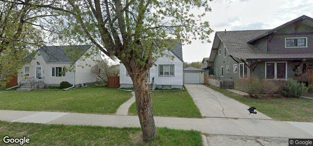 Larawan ng 251 Linwood Street sa Winnipeg, Manitoba