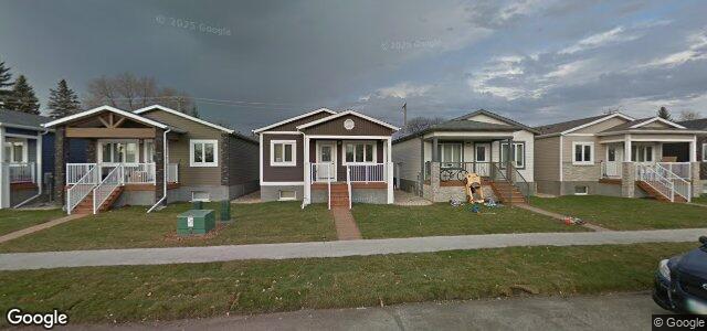 Larawan ng 252 Lyle Street sa Winnipeg, Manitoba
