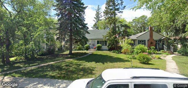 Larawan ng 270 Overdale Street sa Winnipeg, Manitoba