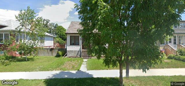 Larawan ng 275 Woodlawn Street sa Winnipeg, Manitoba