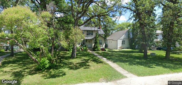 Larawan ng 305 Overdale Street sa Winnipeg, Manitoba