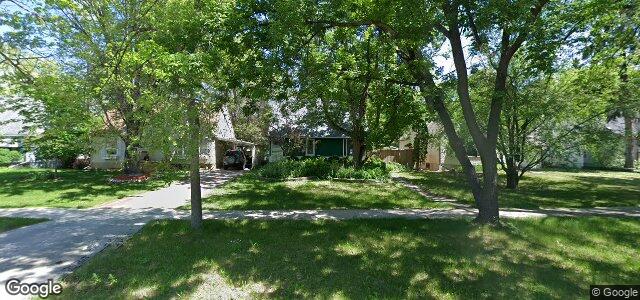 Larawan ng 325 Sharp Boulevard sa Winnipeg, Manitoba