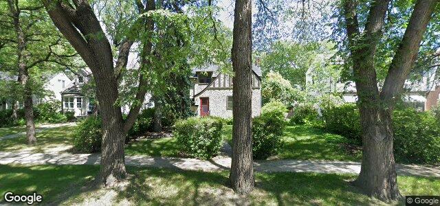 Larawan ng 333 Overdale Street sa Winnipeg, Manitoba