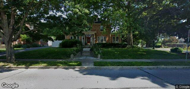 Larawan ng 335 Belvidere Street sa Winnipeg, Manitoba