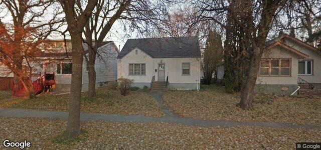 Larawan ng 335 Woodlawn Street sa Winnipeg, Manitoba