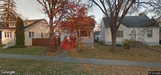 Larawan ng 337 Woodlawn Street sa Winnipeg, Manitoba
