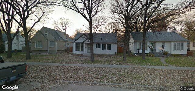 Larawan ng 338 Woodlawn Street sa Winnipeg, Manitoba