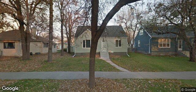 Larawan ng 349 Woodlawn Street sa Winnipeg, Manitoba