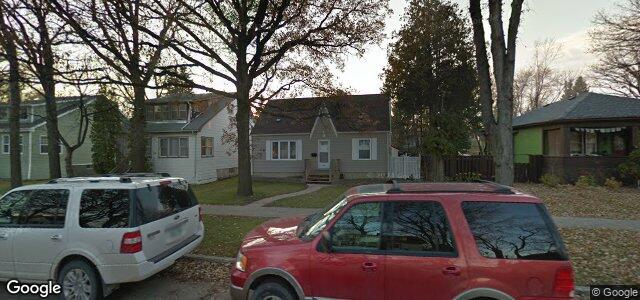 Larawan ng 358 Woodlawn Street sa Winnipeg, Manitoba