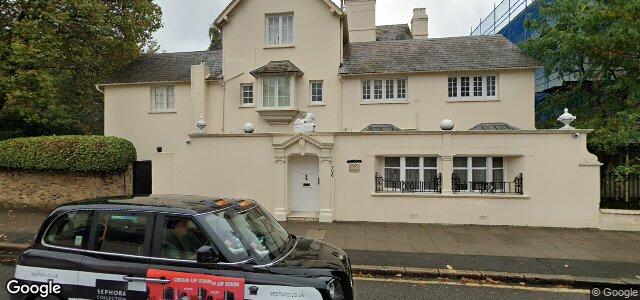 Larawan ng 360 Albany Street sa Winnipeg, Manitoba