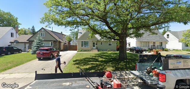 Larawan ng 360 Duffield Street sa Winnipeg, Manitoba