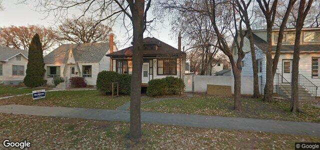 Larawan ng 363 Woodlawn Street sa Winnipeg, Manitoba