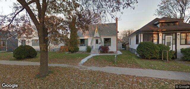 Larawan ng 367 Woodlawn Street sa Winnipeg, Manitoba