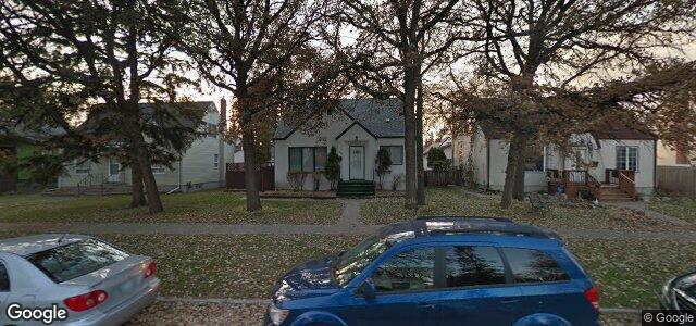 Larawan ng 370 Woodlawn Street sa Winnipeg, Manitoba