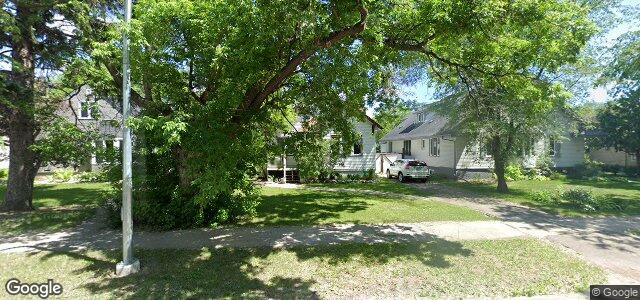 Larawan ng 375 Overdale Street sa Winnipeg, Manitoba