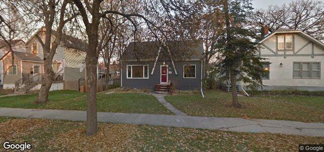 Larawan ng 375 Woodlawn Street sa Winnipeg, Manitoba