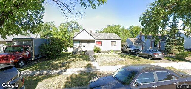 Larawan ng 376 Lyle Street sa Winnipeg, Manitoba