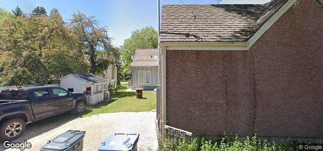 Larawan ng 383 Conway Street sa Winnipeg, Manitoba