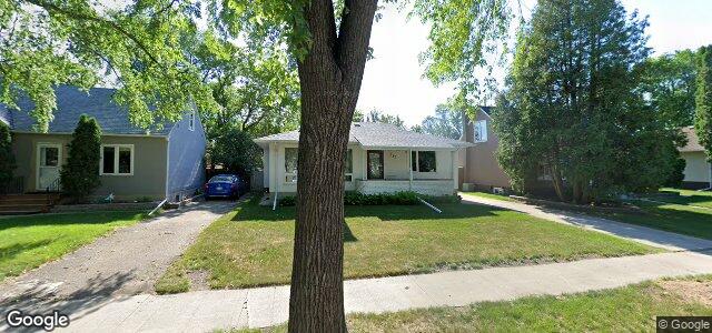 Larawan ng 383 Lyle Street sa Winnipeg, Manitoba