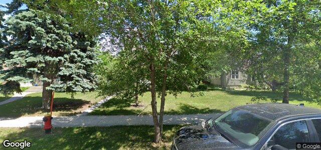 Larawan ng 383 Overdale Street sa Winnipeg, Manitoba