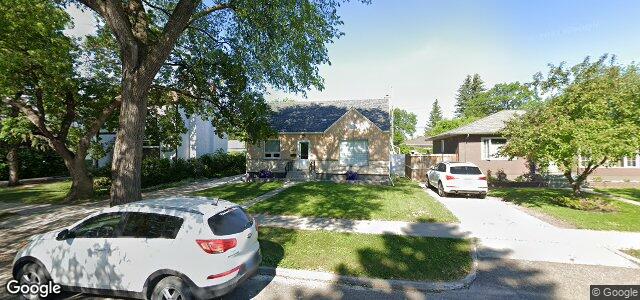 Larawan ng 392 Lyle Street sa Winnipeg, Manitoba