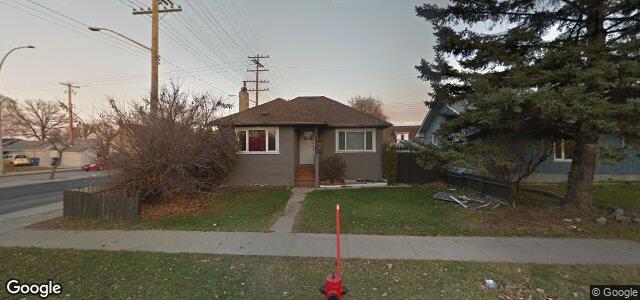 Larawan ng 393 Woodlawn Street sa Winnipeg, Manitoba
