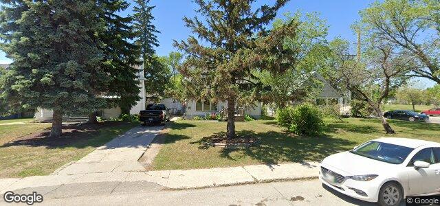Larawan ng 400 Duffield Street sa Winnipeg, Manitoba