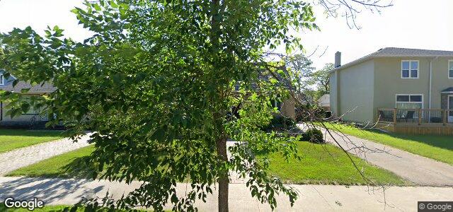 Larawan ng 403 Lyle Street sa Winnipeg, Manitoba