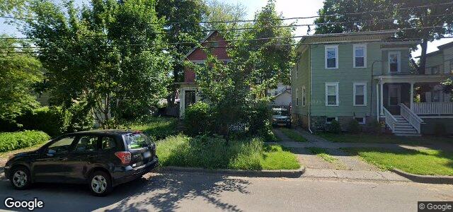 Larawan ng 411 Albany Street sa Winnipeg, Manitoba