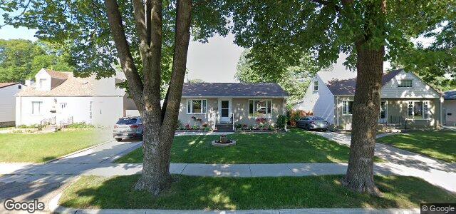 Larawan ng 420 Lyle Street sa Winnipeg, Manitoba