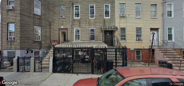 Larawan ng 466 Linwood Street sa Winnipeg, Manitoba