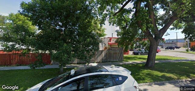 Larawan ng 423 Flora Avenue sa Winnipeg, Manitoba