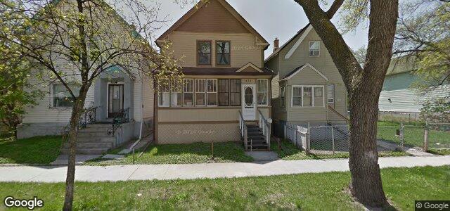 Larawan ng 424 Stella Avenue sa Winnipeg, Manitoba