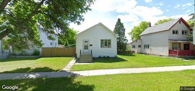 Larawan ng 484 Stella Avenue sa Winnipeg, Manitoba