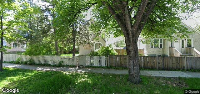 Larawan ng 492 Flora Avenue sa Winnipeg, Manitoba